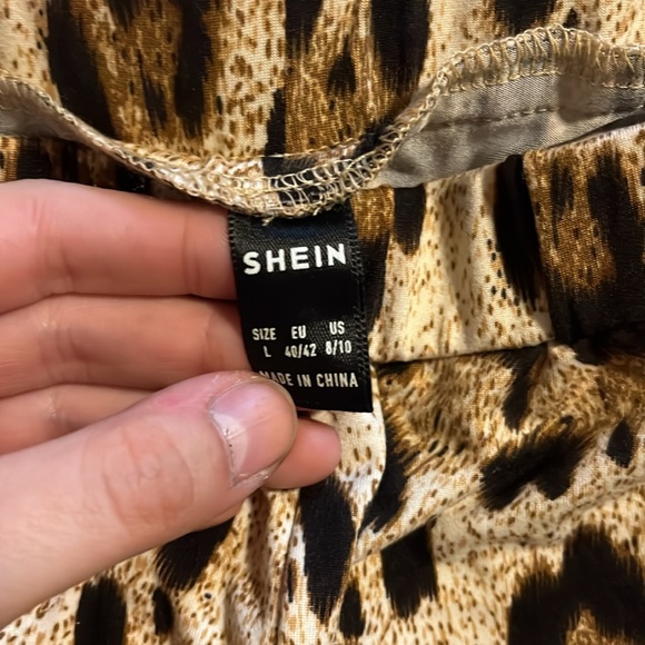 SHEIN Leopard Print Joggers - Picture 4 of 4